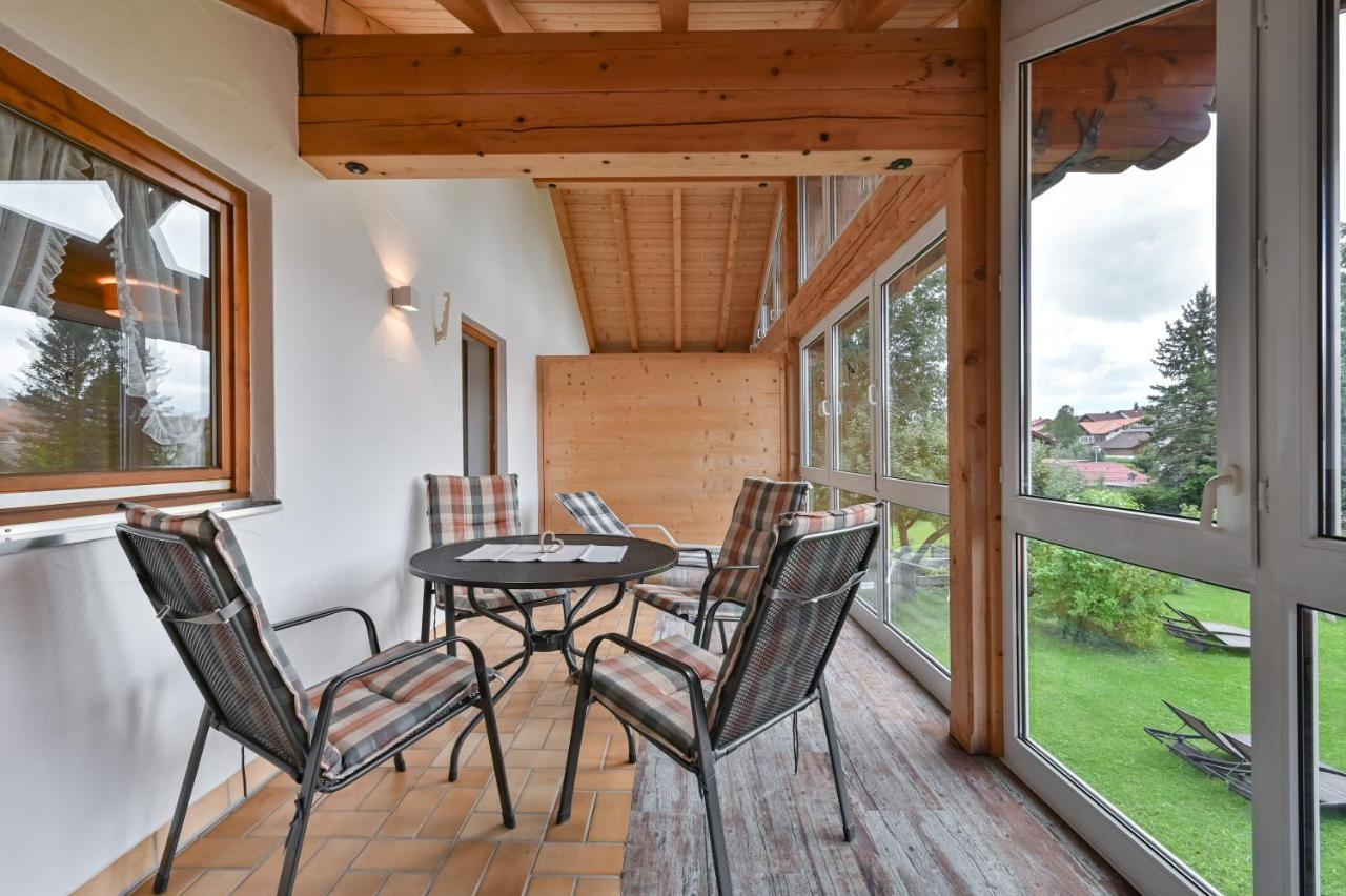 Landhaus Grobert Seeg Buitenkant foto