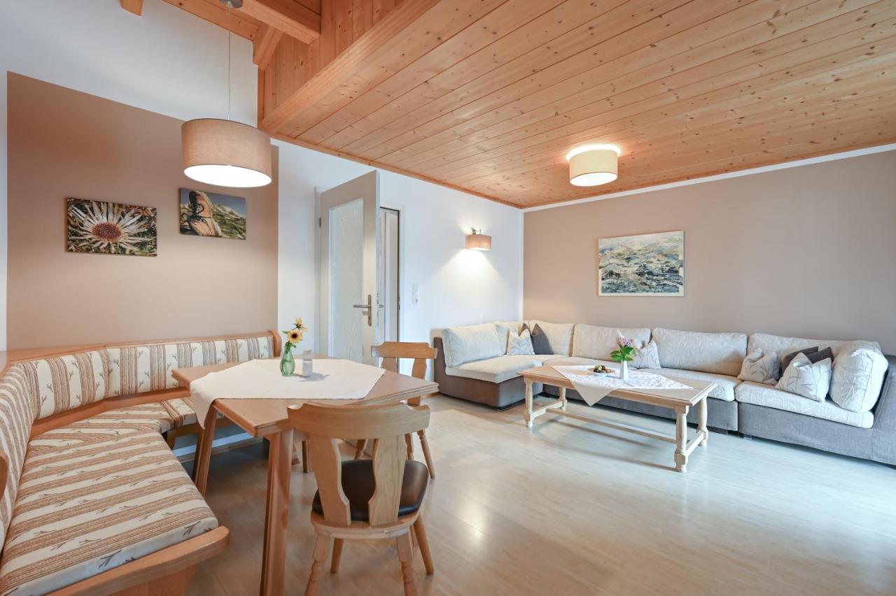 Landhaus Grobert Seeg Buitenkant foto