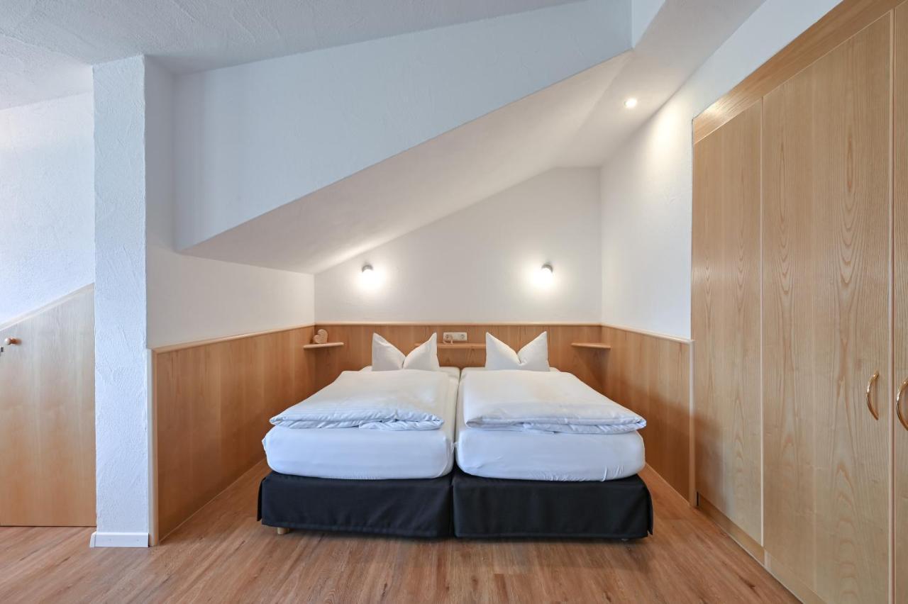 Landhaus Grobert Seeg Buitenkant foto