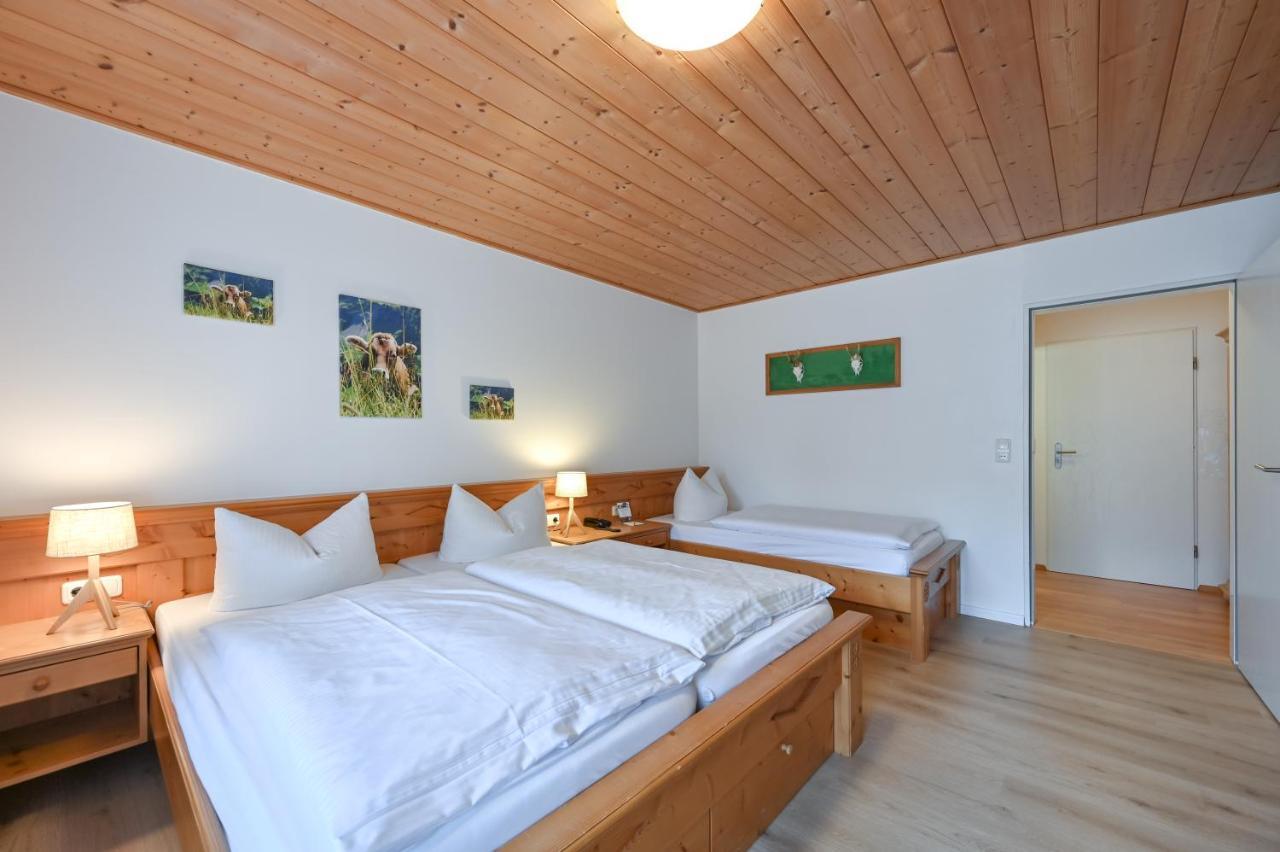 Landhaus Grobert Seeg Buitenkant foto
